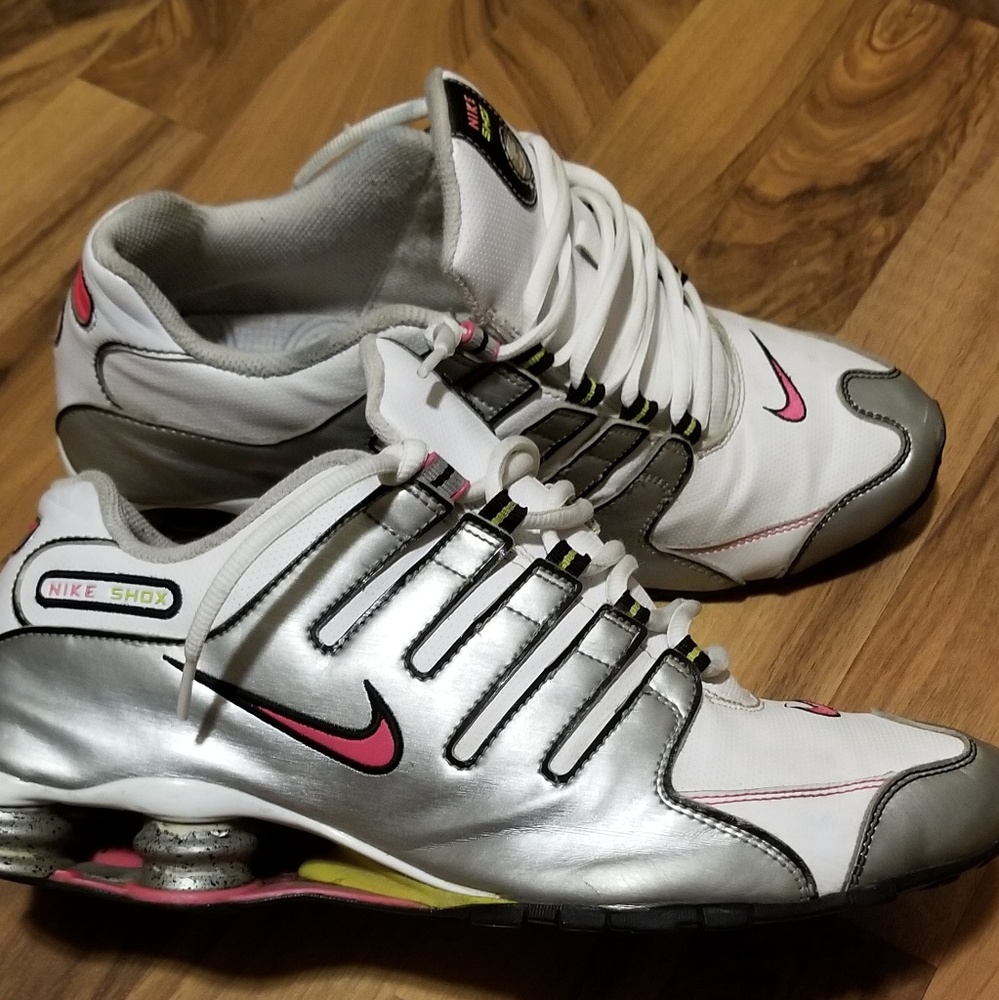 Nike shox